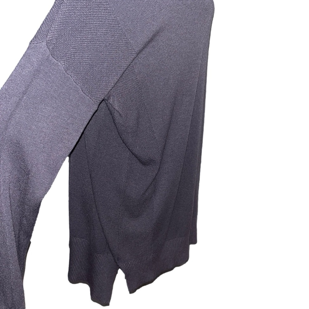 NWT Oversized split-hem Sweater, M/L - Picture 3 of 7